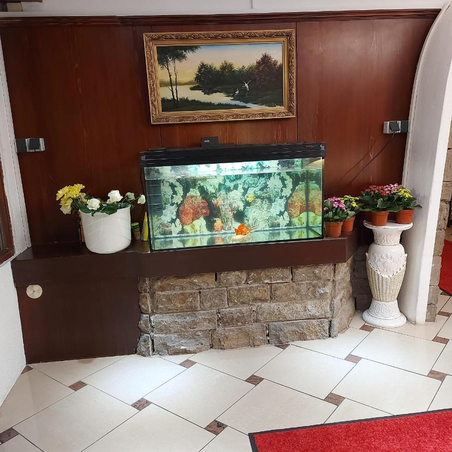 שטוטגרט Hotel Tijda מראה חיצוני תמונה